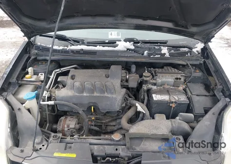 2010 Nissan Sentra 2.0S z USA, uszkodzony, nr VIN 3N1AB6AP9AL637747